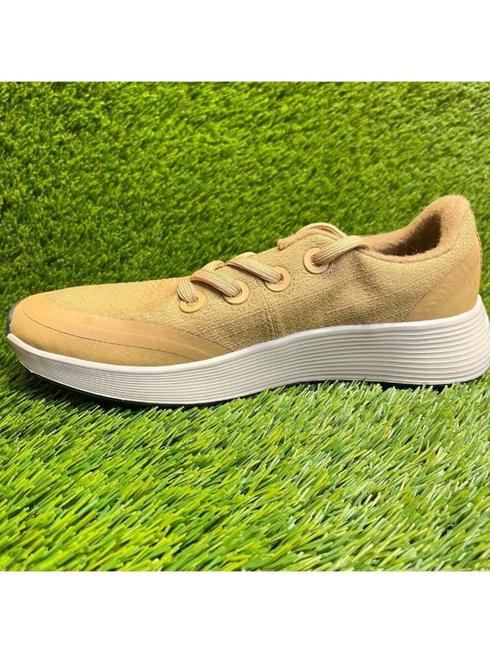 Allbirds Wool Runner Protect Womens Size 8.5 Stony Beige Running Shoes Sneakers